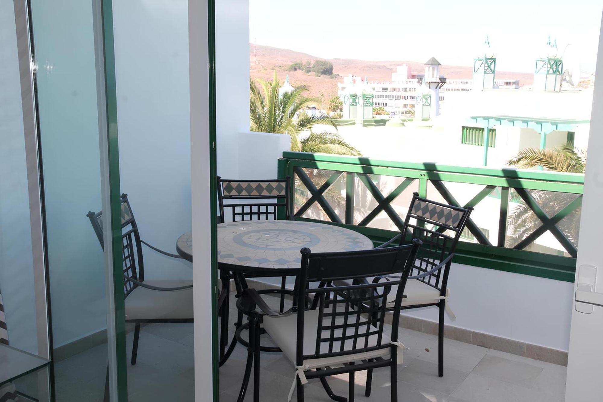Bonito Apartamento Cerca La Playa San Bartolome de Tirajana  Exterior photo